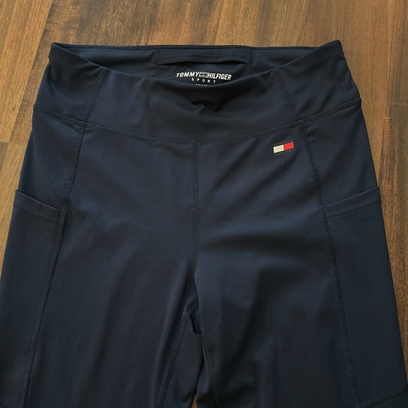 Tommy Hilfiger Sport Navy Leggings Size Medium- Workout, Yoga, Activewear - Picture 5 of 11